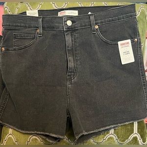 Black denim short